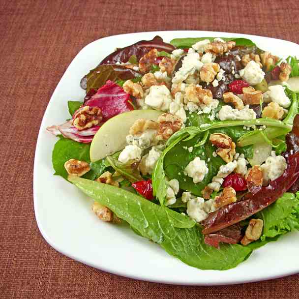 Mixed Greens and Apple Salad