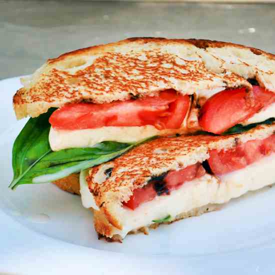 Grilled Caprese Sandwich