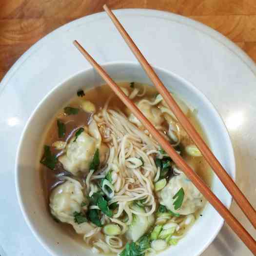 15 Minute Wonton Soup