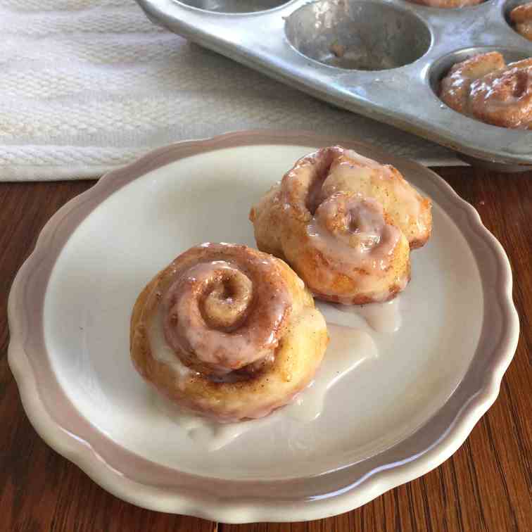 Mini Cinnamon Rolls