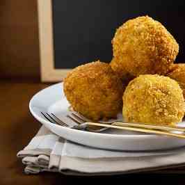 Bernard Matthews Copycat Mini Kievs In The