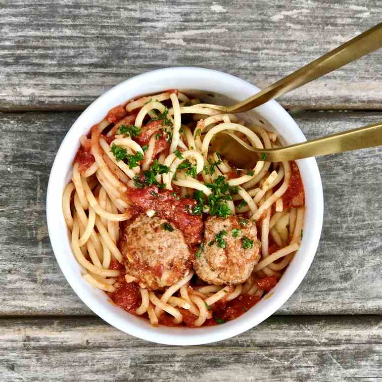 Meatballs With Tomato Sauce 