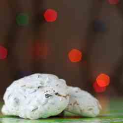 Toffee Chocolate Meringues 