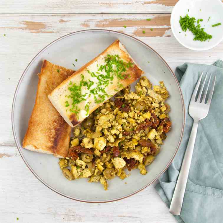 Mediterranean Tofu Scramble