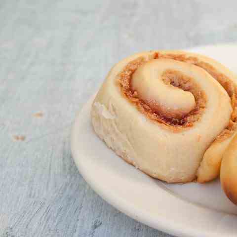 Peanut Butter & Jelly Rolls