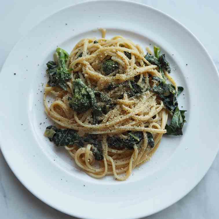 Creamy Kale Linguine