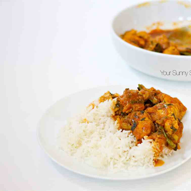 Mum's Chicken Bhuna Curry