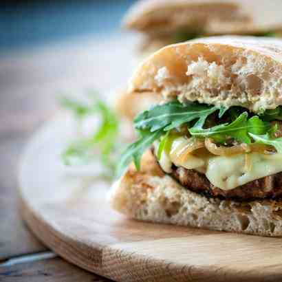 Mini beef & hummus burgers