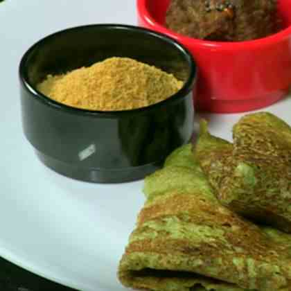 Moong Dosa or Pesarattu