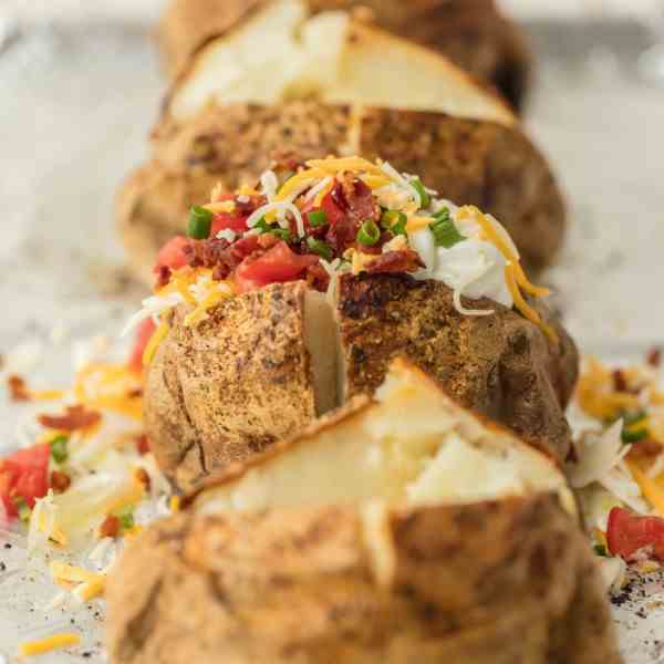 How to Cook Baked Potatoes