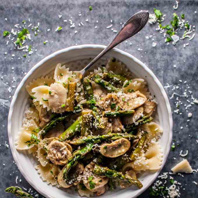 Asparagus and Mushroom Pasta