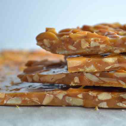 Almond brittle