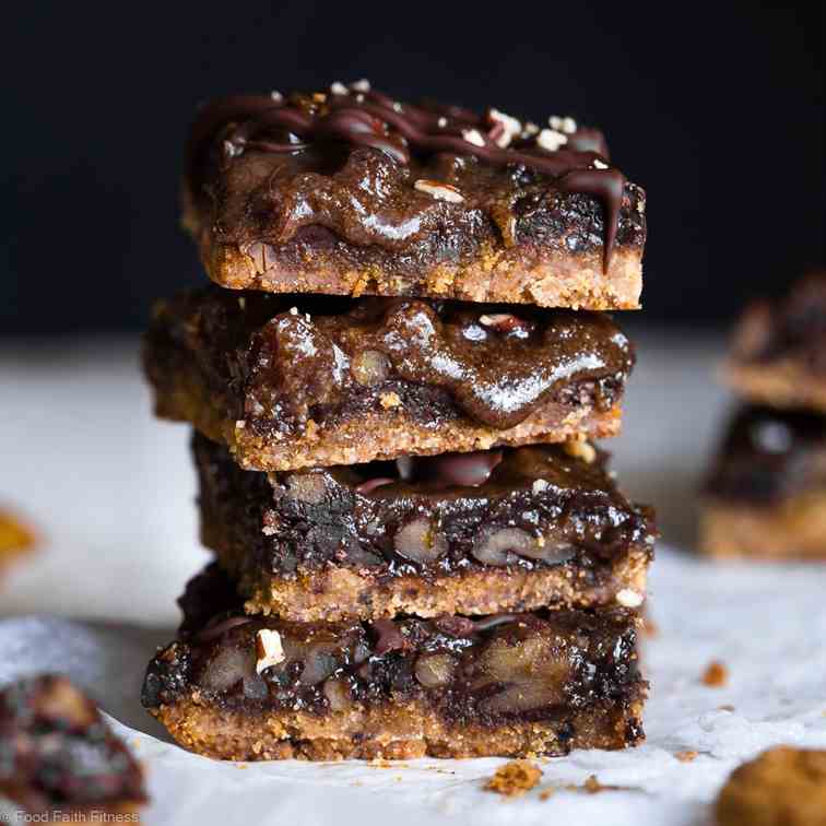 Gingerbread Chocolate Magic Bars