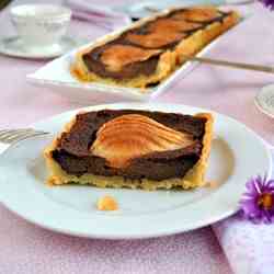 Pear chocolate tart (recipe in Czech)