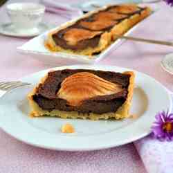 Pear chocolate tart (recipe in Czech)