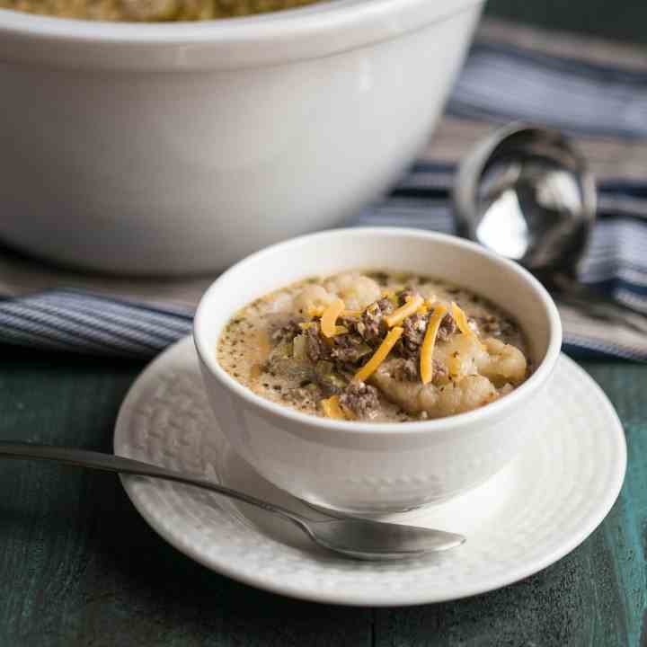 Crock Pot Cheeseburger Soup