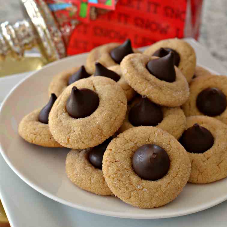 Peanut Butter Blossom Cookies