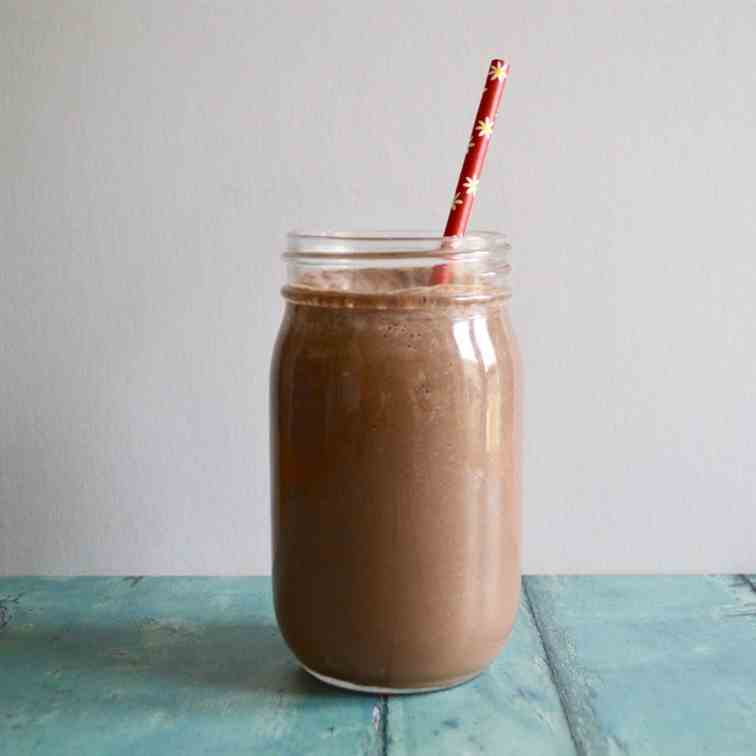 Nutritious Chocolate Smoothie 