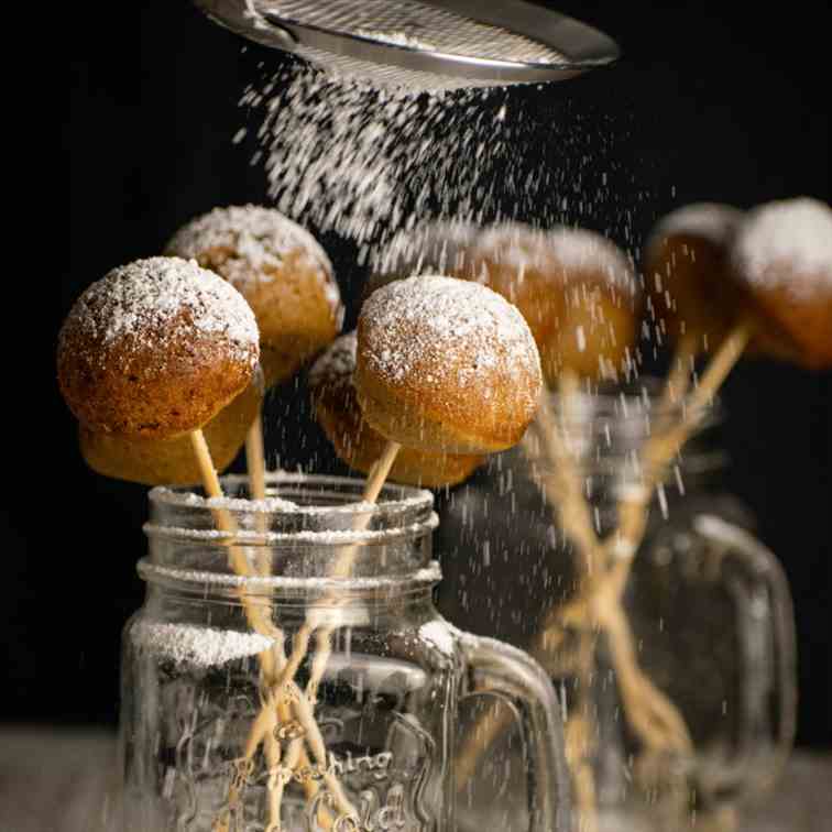 Cake Pop Maker Pumpkin Cake Pops