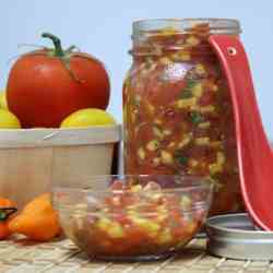 Fresh Mango and Tomato Salsa