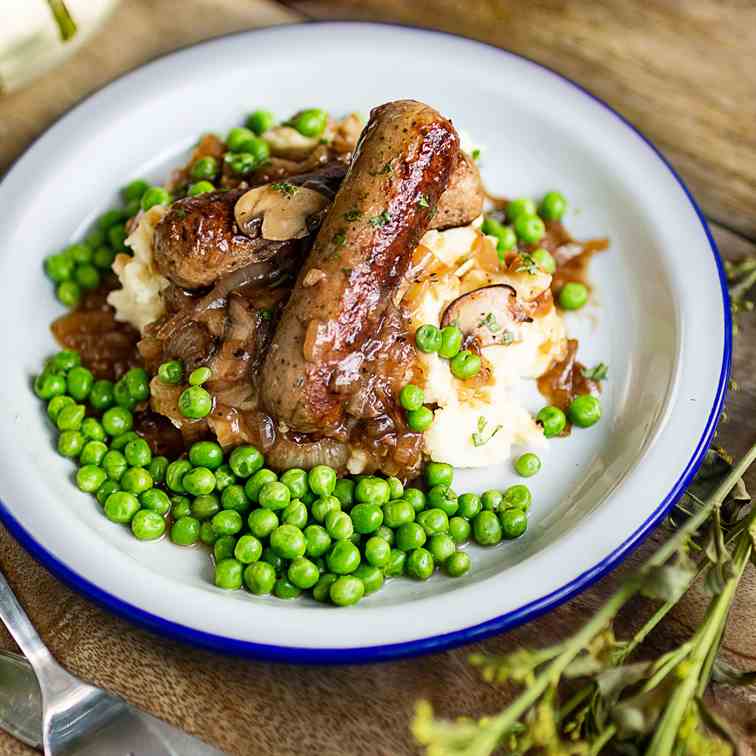 Meat-free sausage and mash