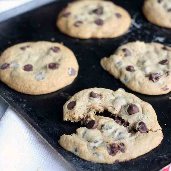 Soft & Chewy Chocolate Chip Cookies