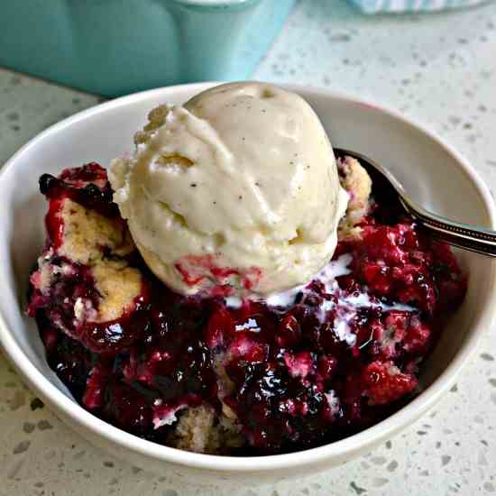 Blackberry Cobbler