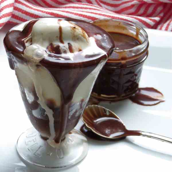 dark chocolate peppermint sauce