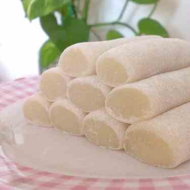 Chinese Style Banana Cake Roll