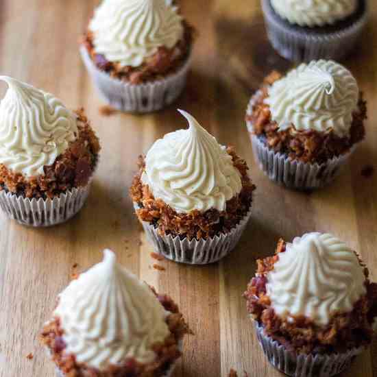 Chocolate Bourbon Maple Bacon Cupcakes 