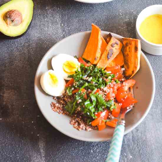 Healthy Quinoa - Veggies Brunch Bowl-