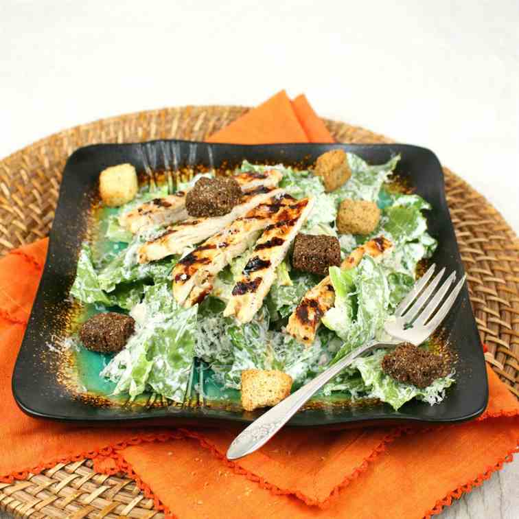  Roasted Garlic Chicken Caesar Salad