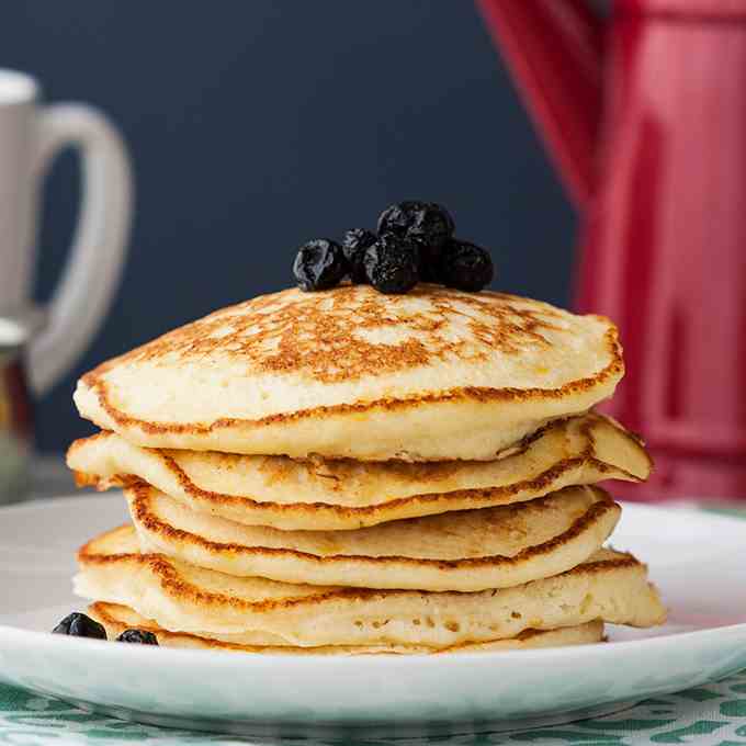 Light Fluffy Lemon Ricotta Pancakes