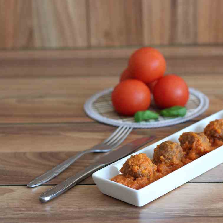 Albóndigas en tomate