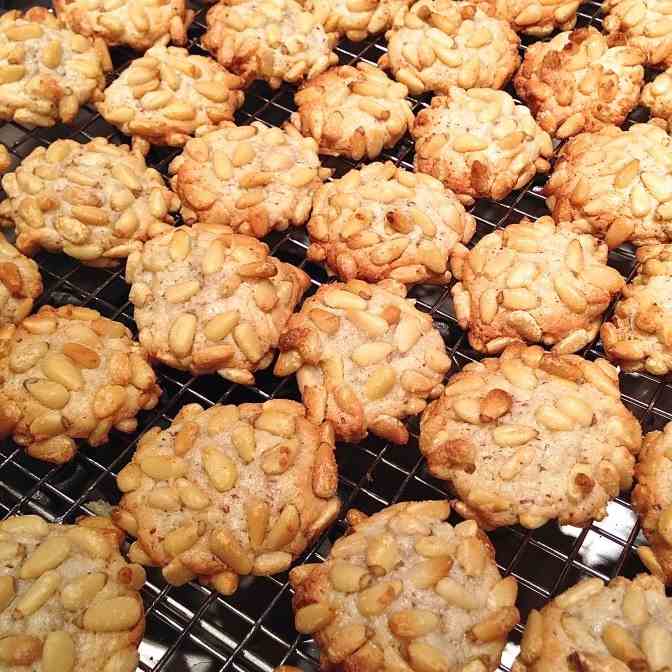 Pignoli Cookies