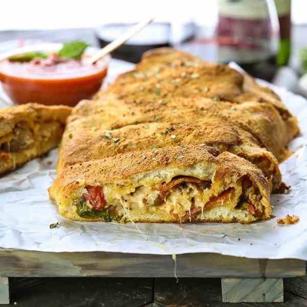 Easy Sausage and Pepperoni Stromboli