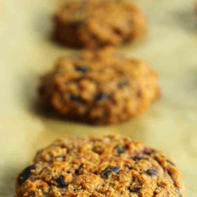 Sweet Potato Black Bean Quinoa Burger w- M