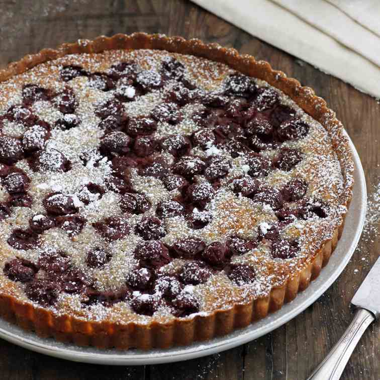 Cherry Pie with Almond Cream