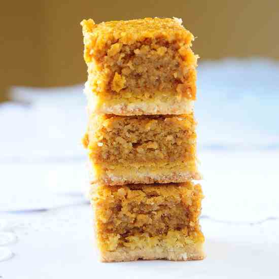 Pumpkin Shortbread Bars