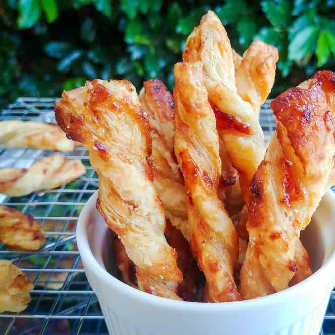 Strawberry Puff Pastry Twists