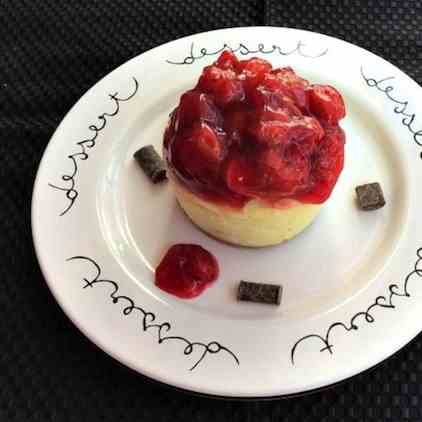 Individual Mini Cherry Cheesecake Cups