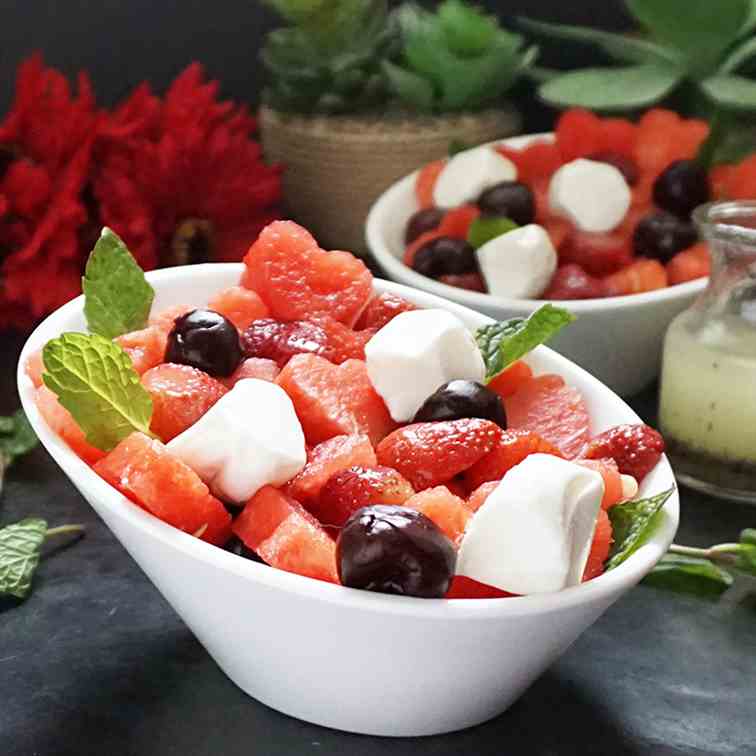 Valentine fruit salad