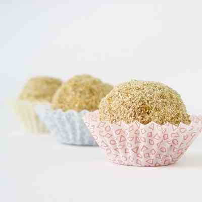 Kama mascarpone truffles