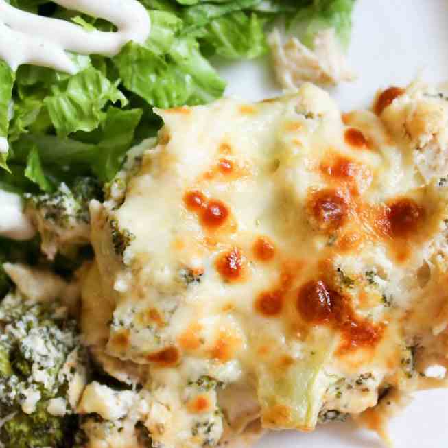 Cheesy Chicken and Broccoli Casserole