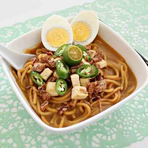 Mee Rebus