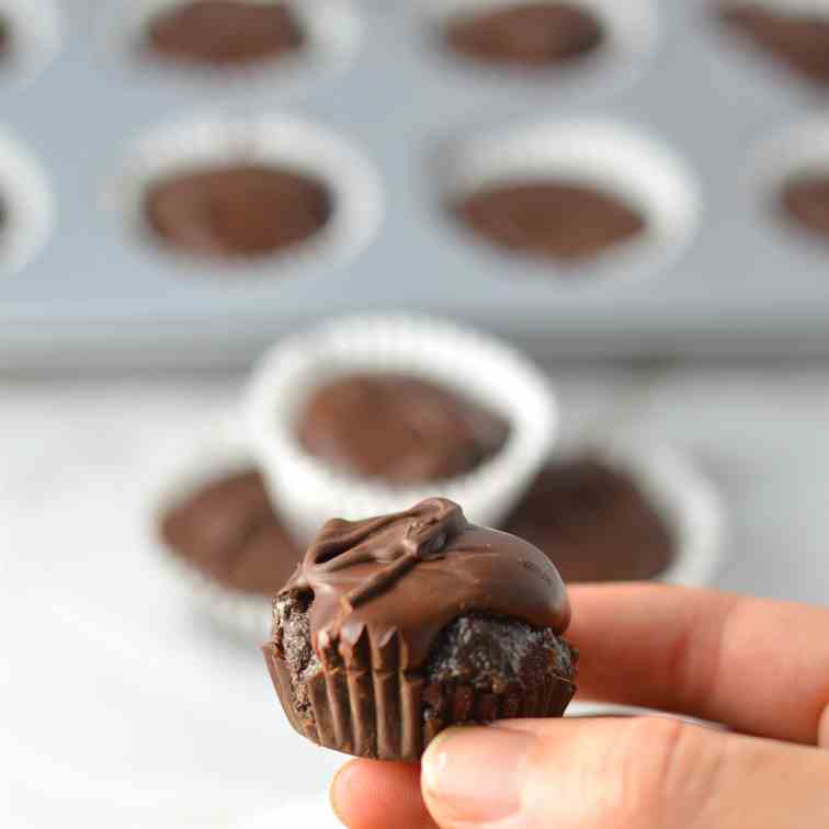 Peppermint Oreo Truffle Cups