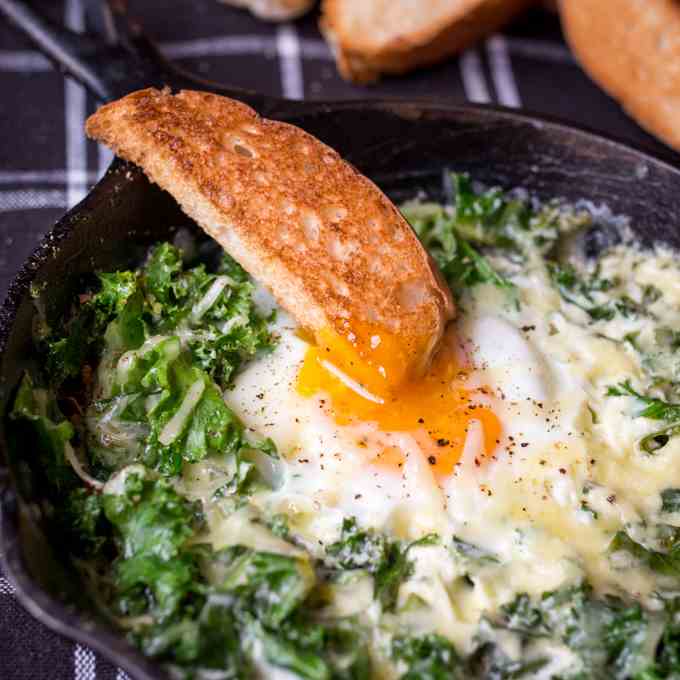 Creamy Egg and Kale Breakfast