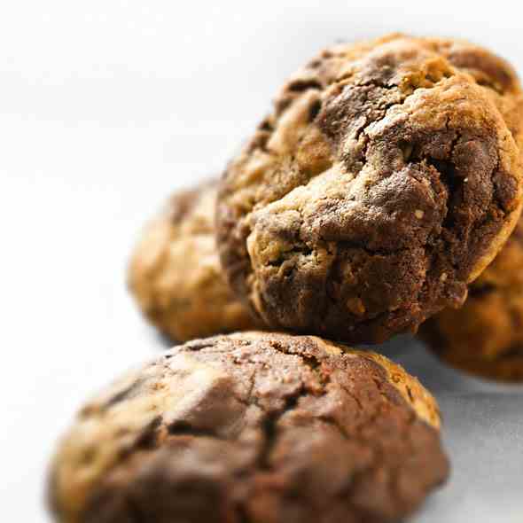 Marbled Chocolate Chip Oatmeal Cookies 