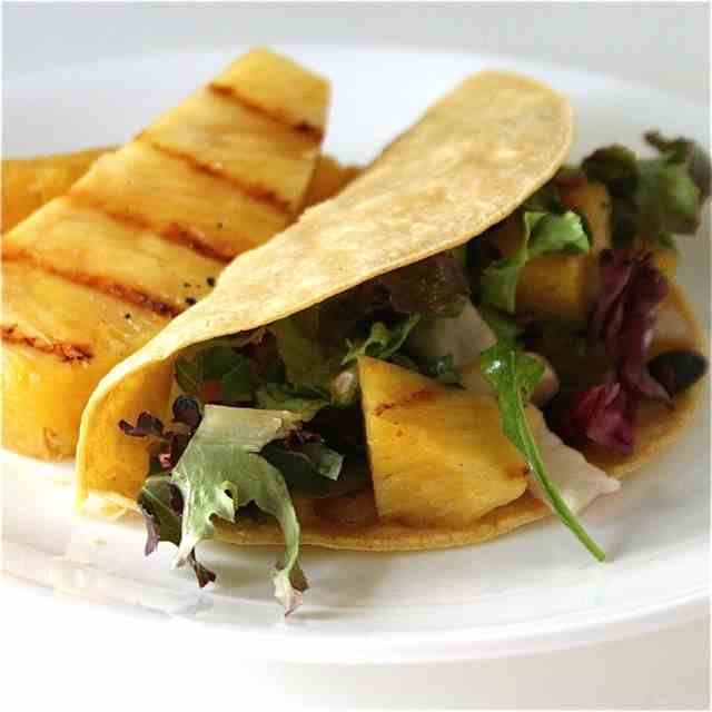 Grilled Pineapple Tacos
