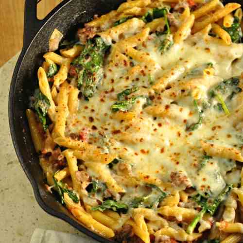 One-pot Cheesy Pasta Bake